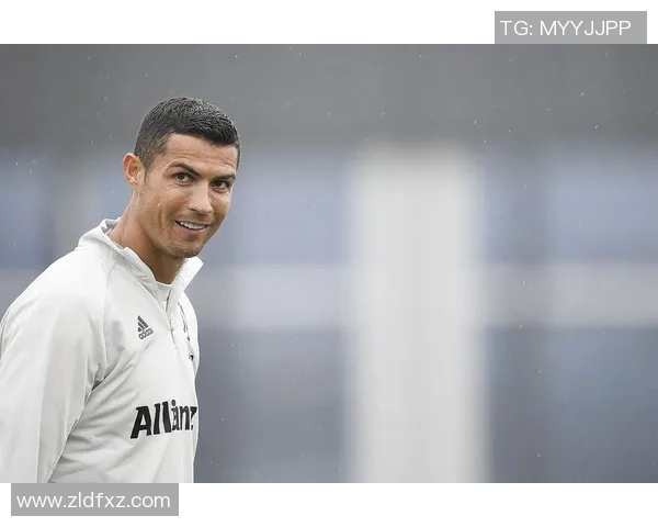 足球明星高清壁纸精选让你的墙面焕发运动魅力与激情